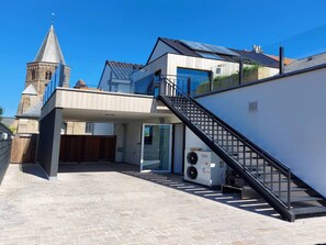 Apartment | Exterior - Holiday Home in Zuienkerke With Terrace (Zuienkerke)