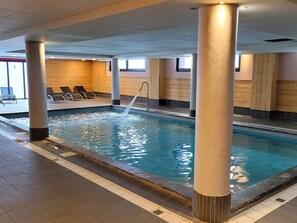 Innenpool, beheizter Pool