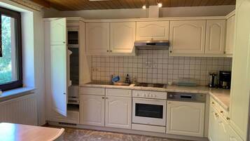 Apartment | Eigene Küche | Geschirrspüler