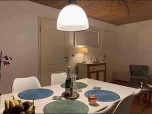 Apartment | Eigene Küche | Geschirrspüler