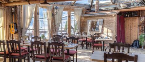 獨棟房屋 | 用餐區