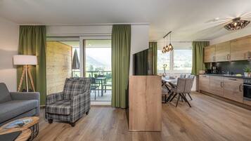 House | Dining