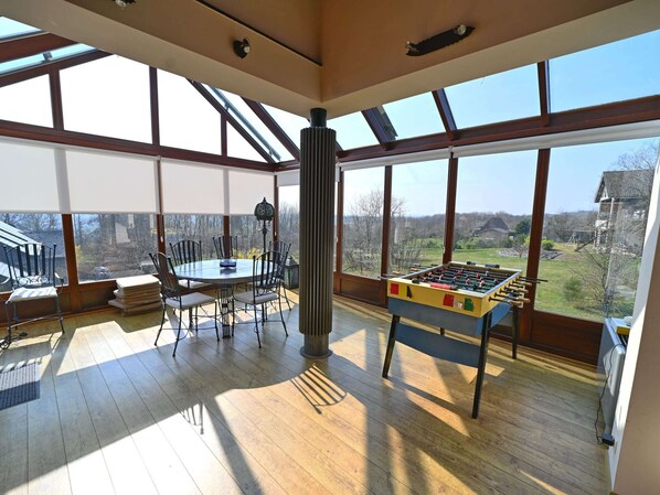 House | Dining - Holiday Home in Noiseux With BBQ Terrace (Somme-Leuze)