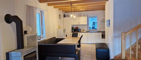 Chalet | Private kitchen | Microwave