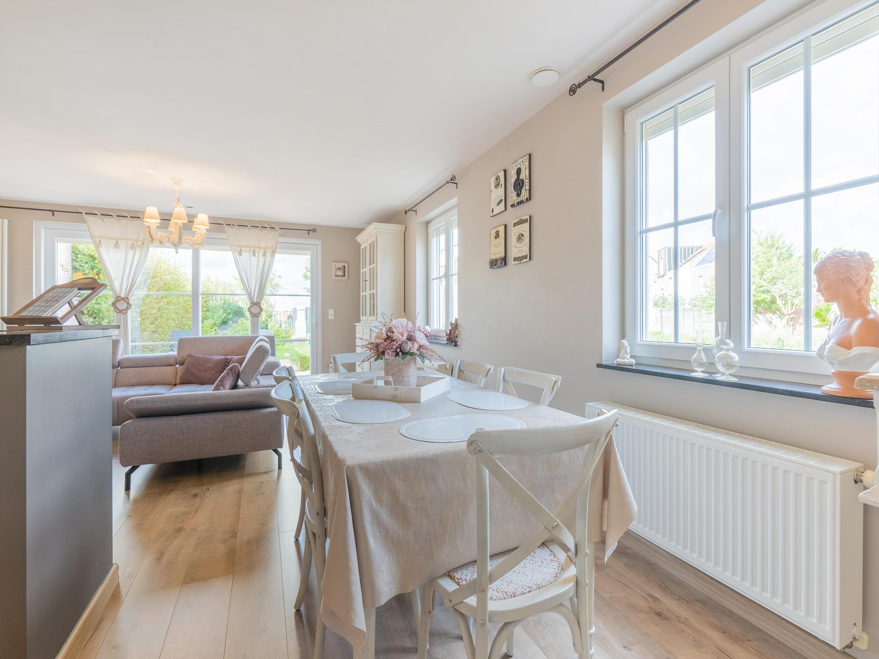 Rumah | Tempat makan