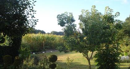 Elegant & Peaceful Holiday Retreat in Peer