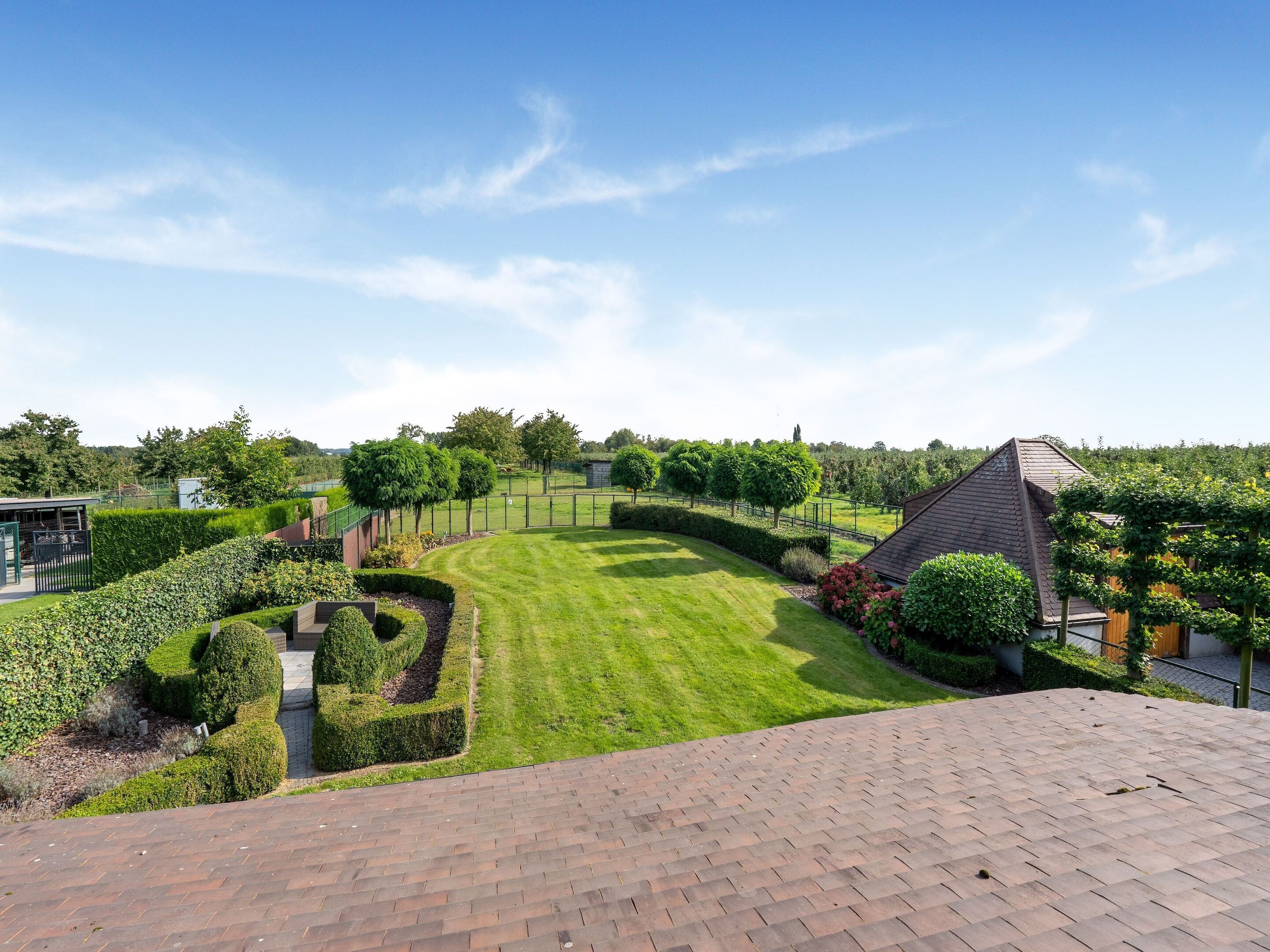 Rumah | Pemandangan dari properti