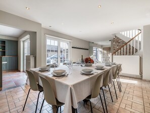 House | Dining