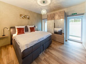 Hus | 5 sovrum, unika möbler, strykjärn/strykbräda och sängkläder
