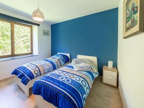 House | 6 bedrooms, individually furnished, iron/ironing board - Welcoming Holiday Home in Ohey With Garden (Ohey)
