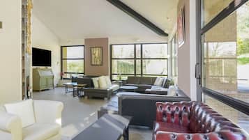 Villa | Living room
