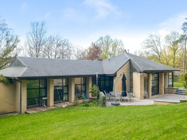 Villa | Bahagian luar
