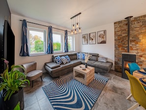 House | Living room - Holiday Home in Noiseux With Fenced Garden (Somme-Leuze)