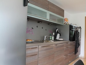 House | Private kitchen | Fridge - Luxury Holiday Home in Marchin With Wellness (Marchin)
