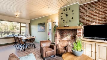 House | Living room