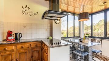 House | Private kitchen