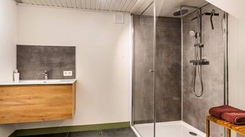 House | Bathroom