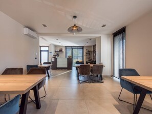 Dining - Holiday Home in Vlijtingen With Garden (Riemst)