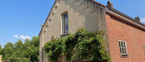Apartment | Exterior
