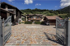 Property grounds - Apartment 1 - ground floor CIN IT02229C29HW5GDWD (Tiarno di Sopra)