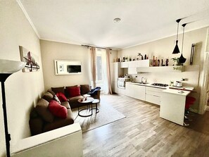 Smart TV, stereo - Central apartment piazza bologna rome (Roma)