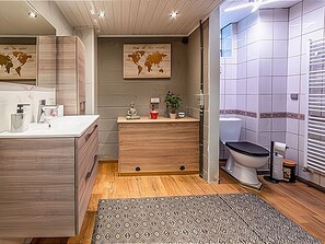 獨棟房屋 | 浴室 | 淋浴設備