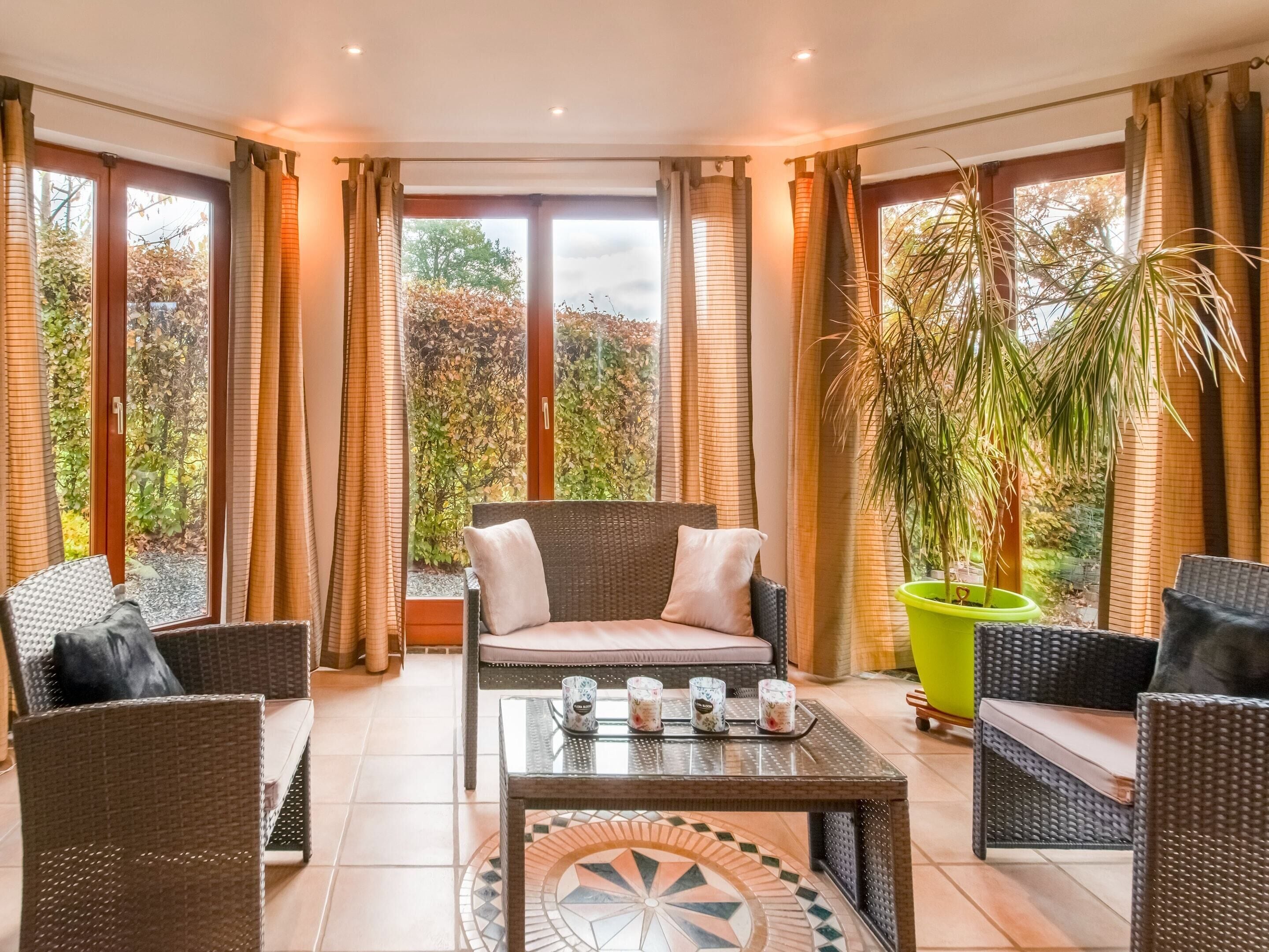 Huis | Woonkamer | Een open haard