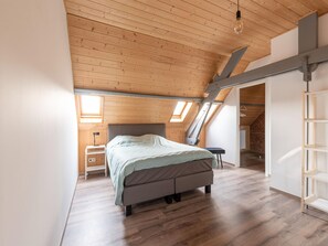 2 bedrooms, bed sheets - Apartment in Wortel Hoogstraten With Garden (Hoogstraten)