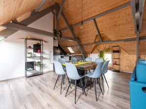 Apartment | Dining - Apartment in Wortel Hoogstraten With Garden (Hoogstraten)