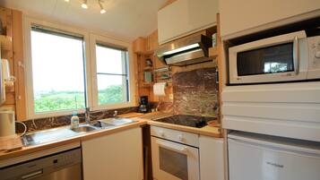 Chalet | Private kitchen | Electric kettle