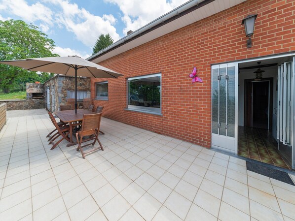 House | Balcony