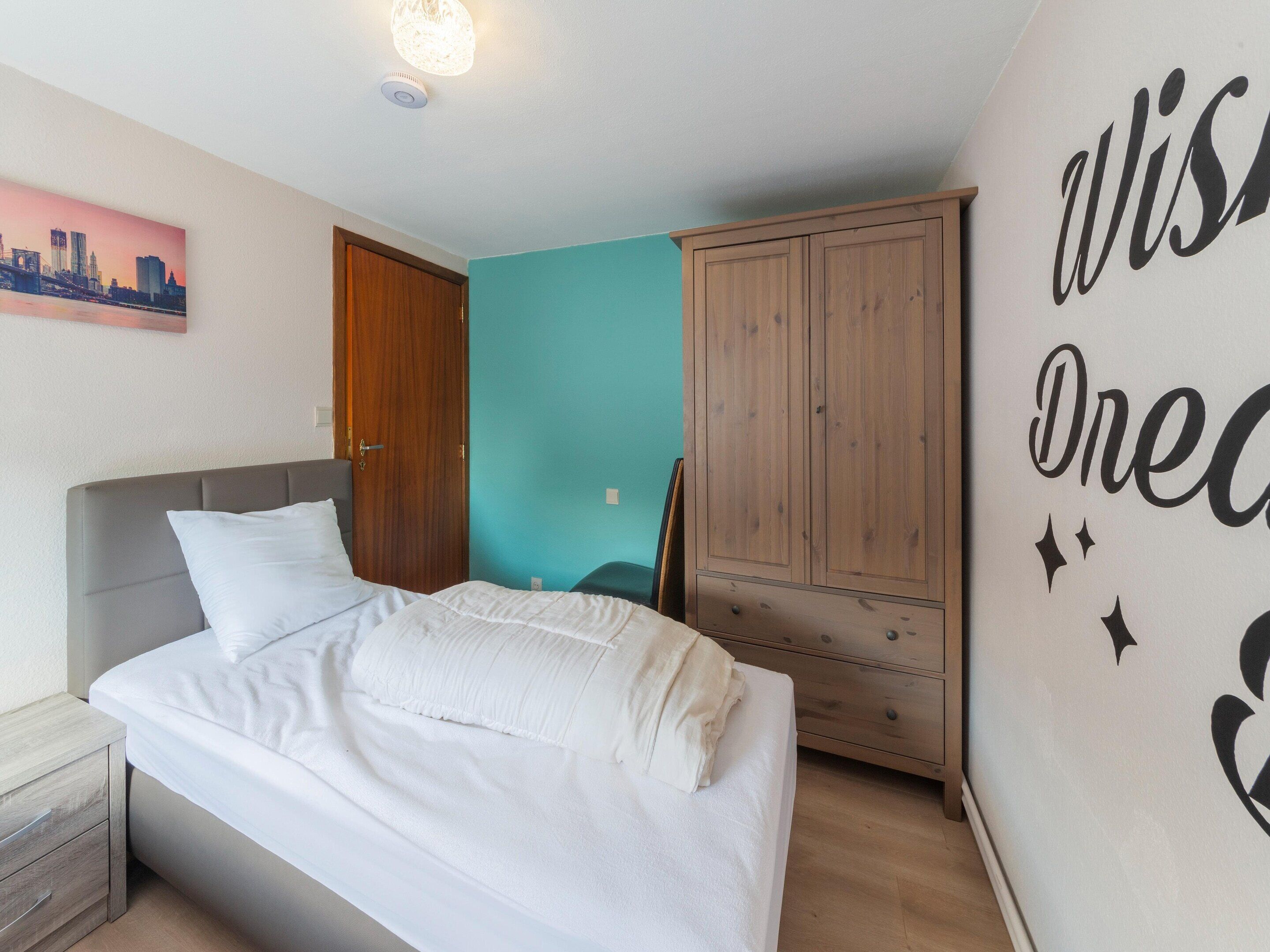 4 chambres, ameublement personnalisé