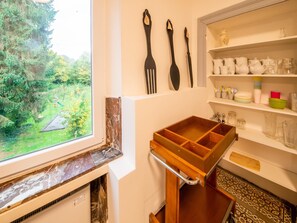 Private kitchen - Holiday Home in Falaen by Chateau Montaigle (Onhaye)