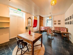 House | Living room - Holiday Home in Falaen by Chateau Montaigle (Onhaye)