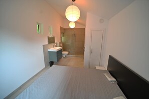Bungalow | 3 chambres, ameublement personnalisé, draps fournis