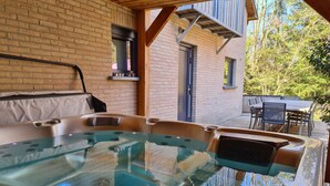 Unclassified image, 4 of 40, button - House Near Durbuy With Sauna & Bubble Bath (Durbuy)