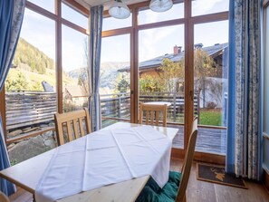 Apartment | Dining - Apartment in Bad Kleinkirchheim Ski Area (Bad Kleinkirchheim)