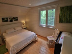 Chalet | 4 bedrooms, individually furnished - Stylish Chalet With Room (Durbuy)