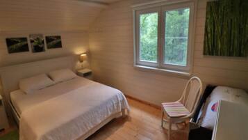 Chalet | 4 bedrooms, individually furnished