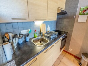 Apartment | Private kitchen | Coffee/tea maker - Studio in Ostend With Stunning Sea Views (Ostend)