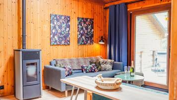 Chalet | Living area