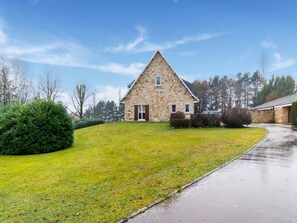 House | Exterior