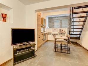 Dining - Cosy Holiday Home in Hastiere With a Terrace (Hastiere)