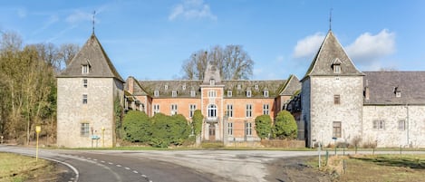 House | Exterior