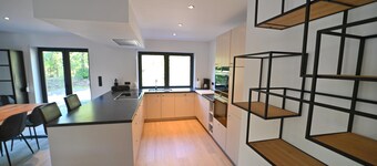 Chalet Near Durbuy With Forest & Hot Tub