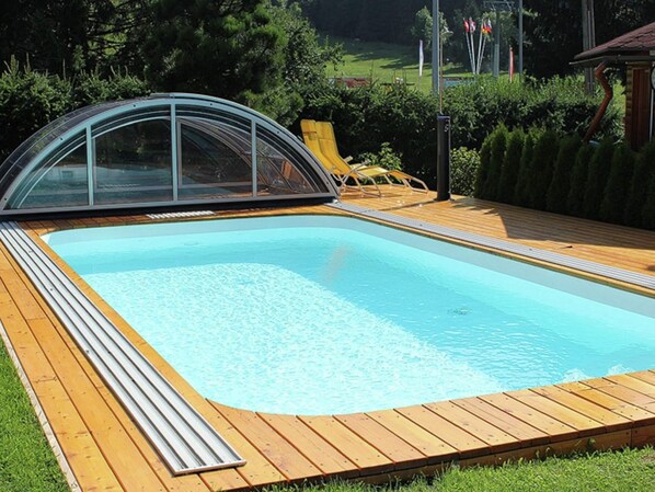 Apartment | Pool | Outdoor pool
