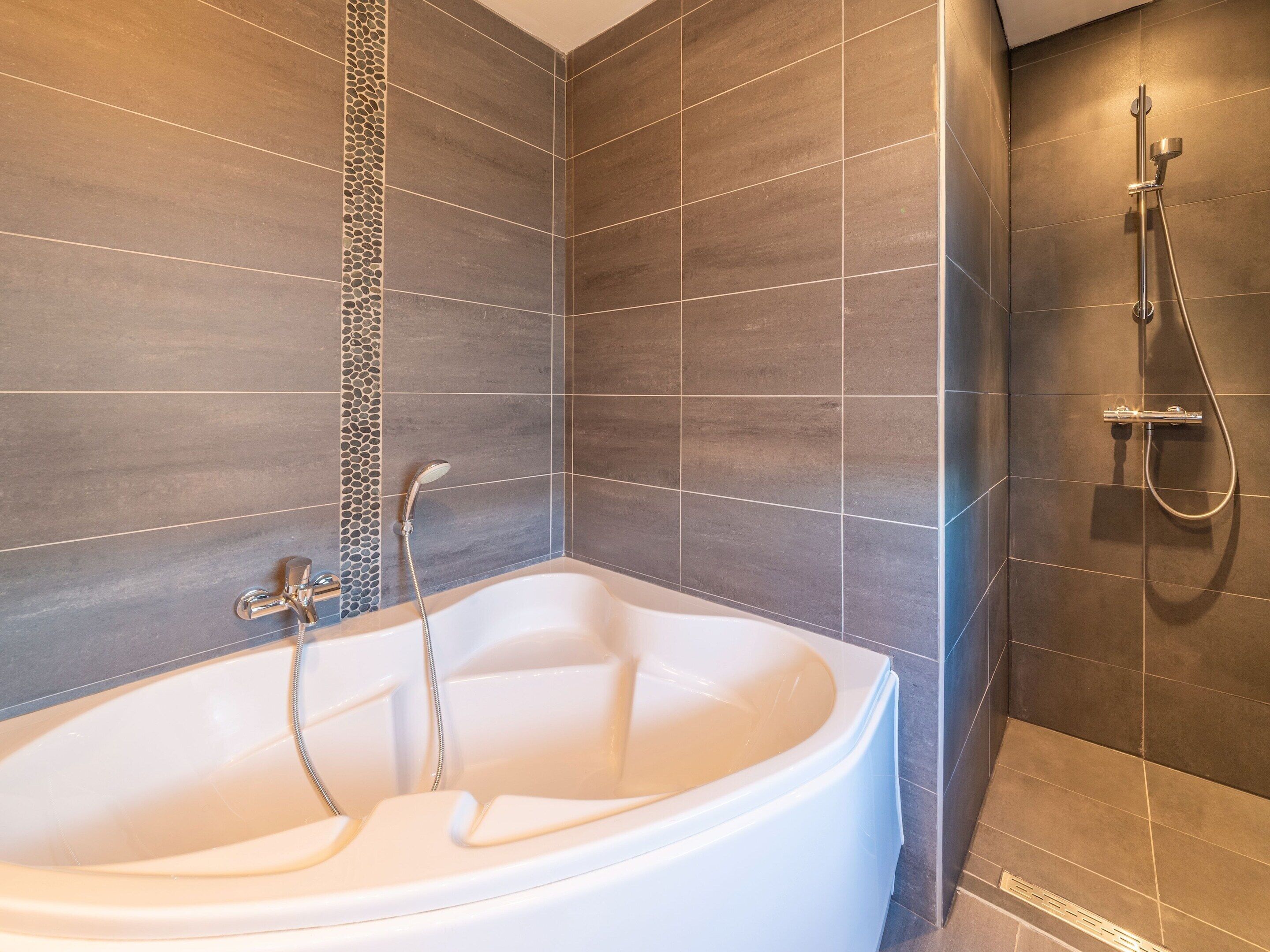 House | Bathroom