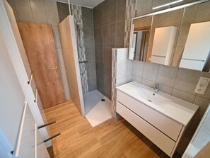 Ferienhaus | Badezimmer