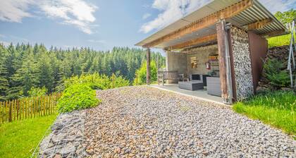 Holiday Home With a Terrace in Warisy