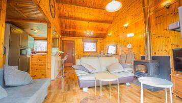 Chalet | Living area
